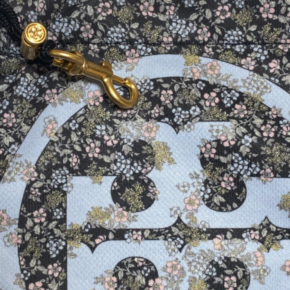 Tory Burch Floral Drawstring Pouch Bag With Leash Clip - Picture 2 of 7